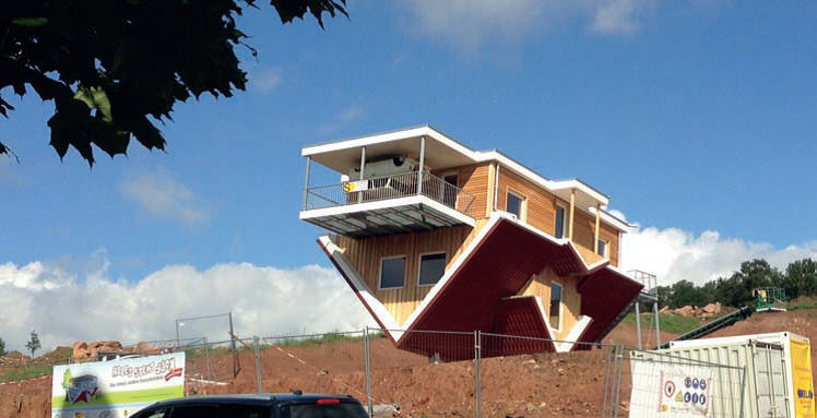 Haus Auf Dem Kopf Rügen
 wertheim „Alles steht Kopf“ eröffnet Ende Januar