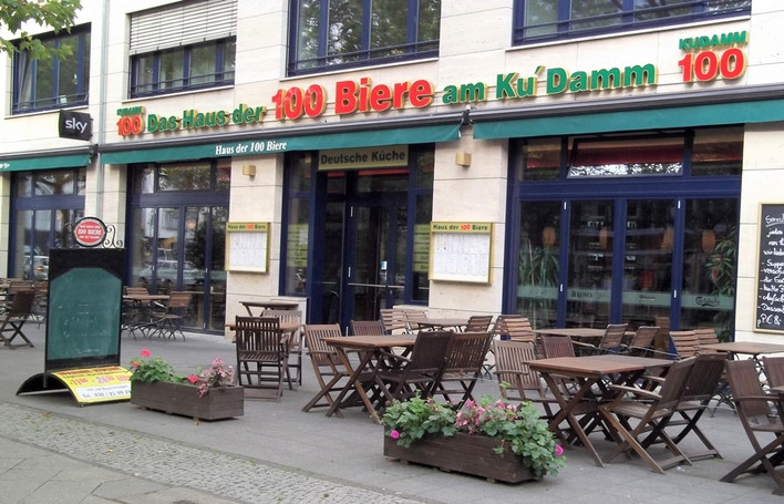 Haus Der 100 Biere
 Haus der 100 Biere Dress Code