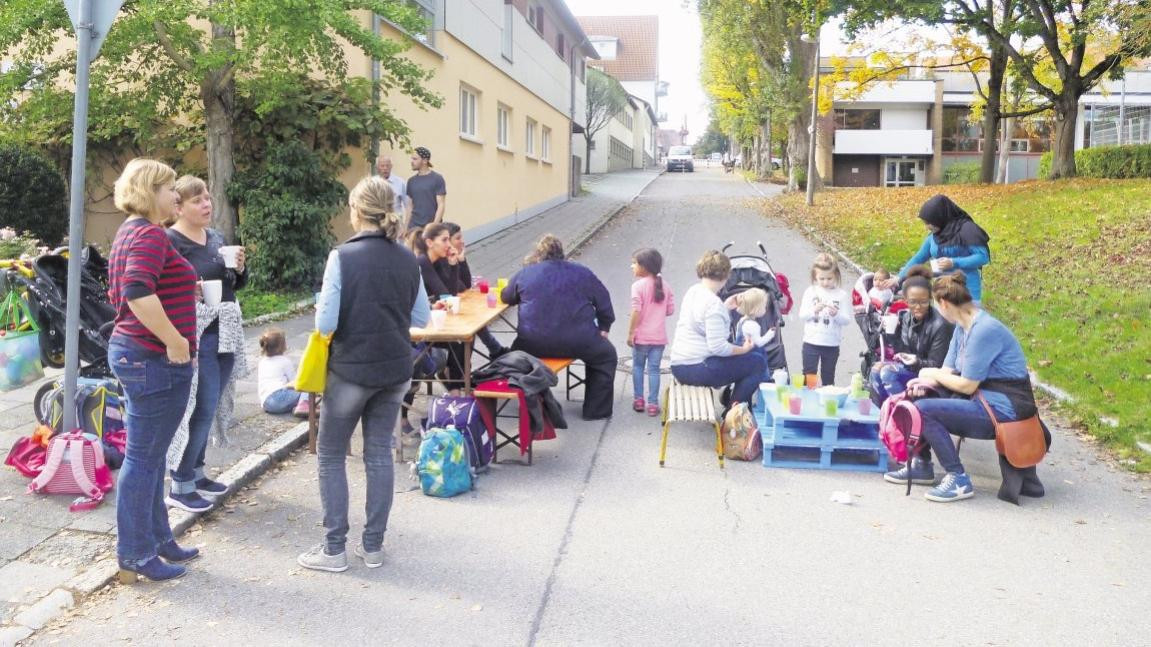 Haus Der Familie Sindelfingen
 Sindelfingen baut Kitas zu Familienzentren aus