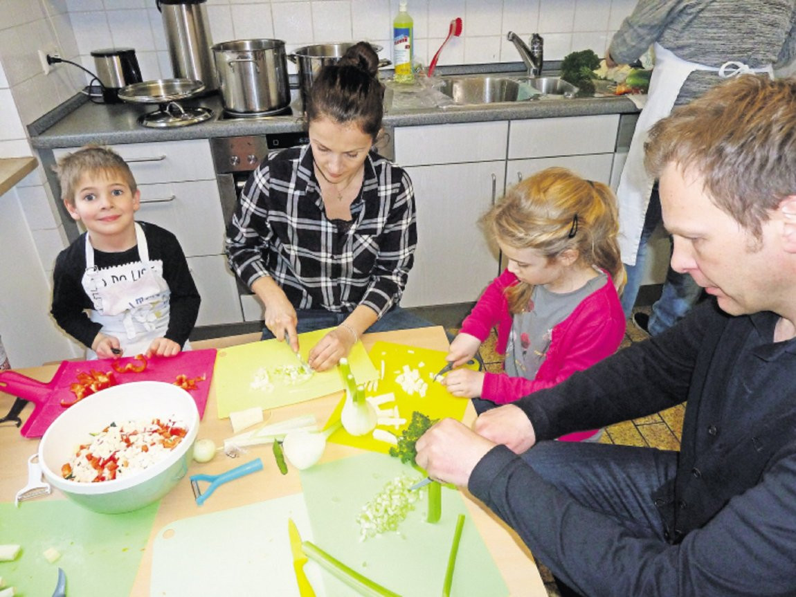 Haus Der Familie Sindelfingen
 Bildung Betreuung Beratung und Begegnung Kreiszeitung