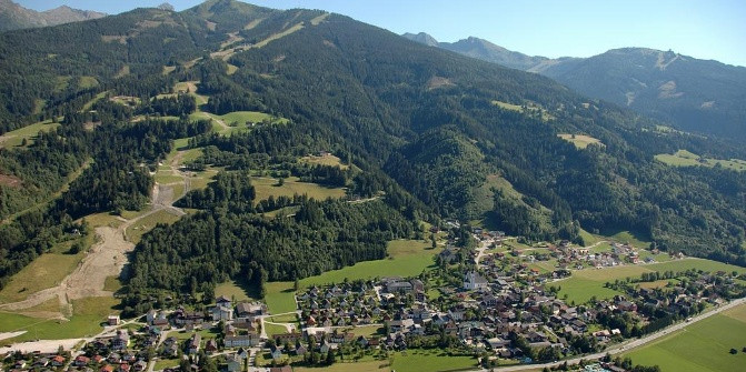 Haus Im Ennstal
 Markt Haus Hauser Kaibling Gumpenberg Markt Haus