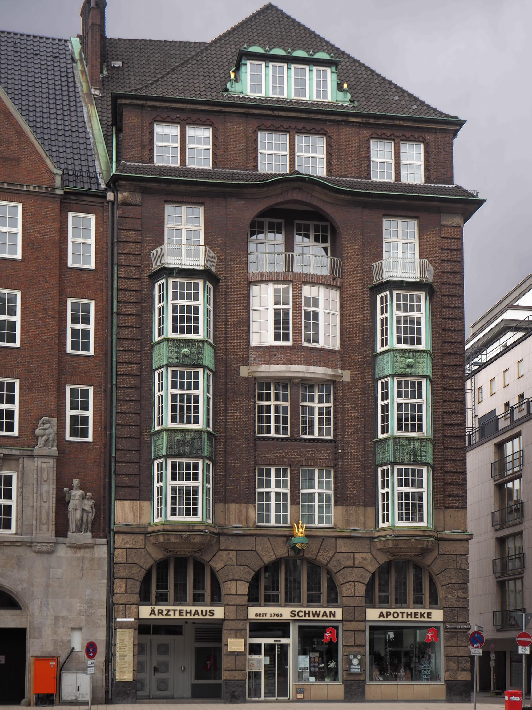 Haus Schwan
 Haus Goldener Schwan Hamburg –