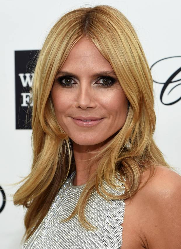 Heidi Klum Frisuren
 Heidi Klum hat kurze Haare S 5