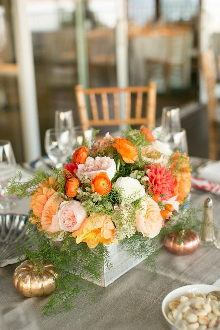 Herbstdeko Hochzeit
 Herbst Tischdeko mit Blumen 20 romantische Hochzeit Ideen