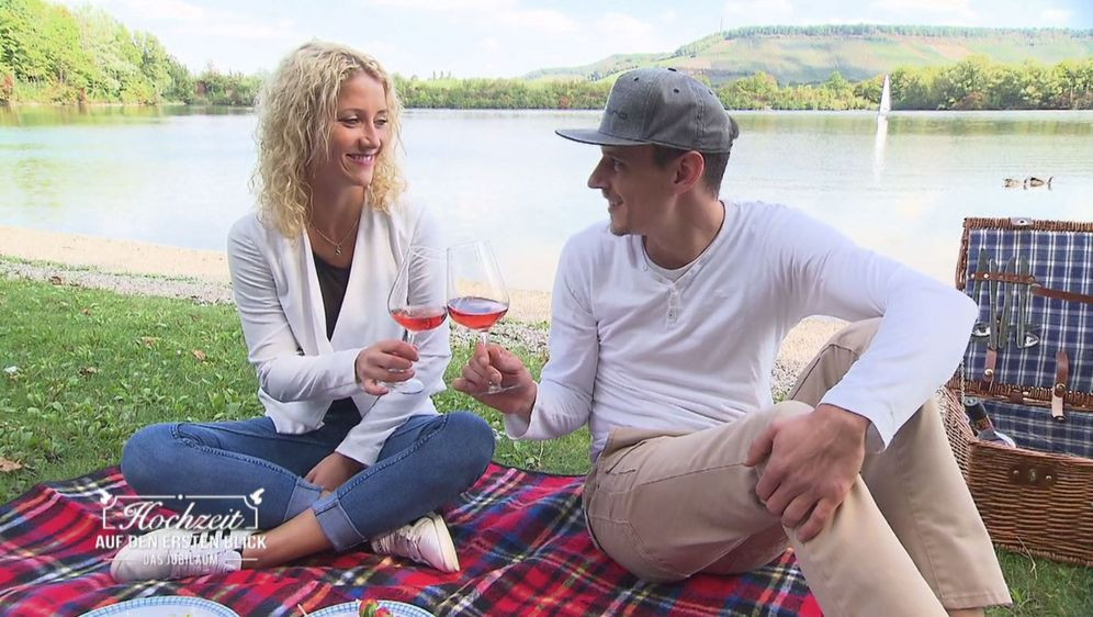 Hochzeit Auf Den Ersten Blick Jubiläum
 Hochzeit auf den ersten Blick Hochzeit auf den ersten