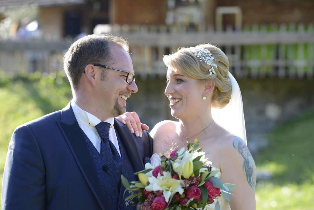 Hochzeit Auf Den Ersten Blick Kathrin
 Hochzeit auf den ersten Blick Die schönsten Bilder aus