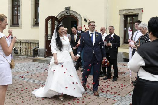 Hochzeit Auf Den Ersten Blick Romy Und Rico
 Hochzeit auf den ersten Blick Die schönsten Bilder aus