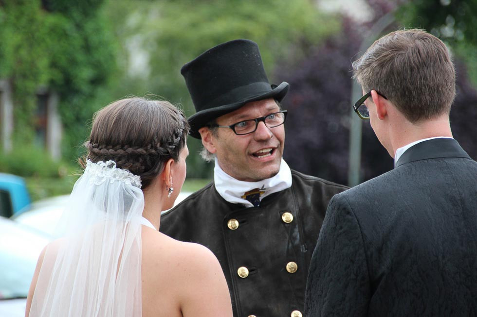 Hochzeit Duden
 Von Rosen inspiriert Hochzeit in Wilhelmshafen