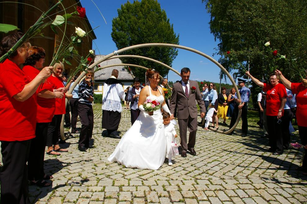 Hochzeit Duden
 Spalier Stehen Hochzeit