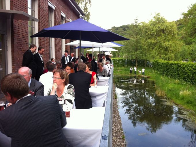 Hochzeit Düsseldorf
 hintergrundmusik hochzeit duesseldorf Take Two unterwegs…