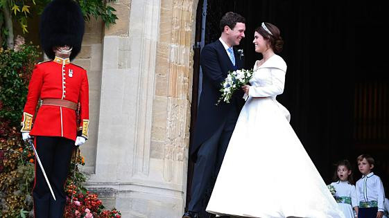 Hochzeit England Eugenie
 Stars und Royals bei Hochzeit von Prinzessin Eugenie