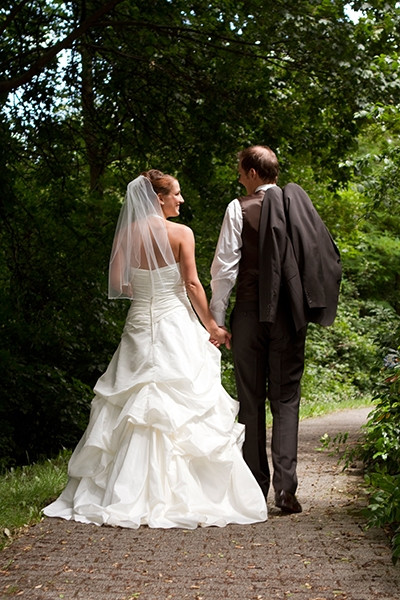 Hochzeit Fotoshooting
 Hochzeit Fotoshooting Spaziergang im Wald Hochzeit