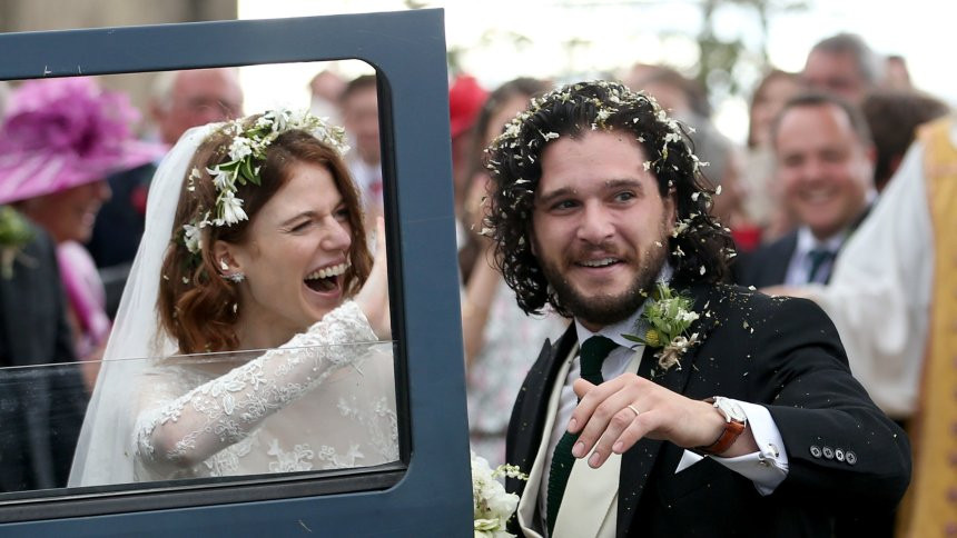 Hochzeit Game Of Thrones
 "Game of Thrones" Kit Harington Jon Snow und Rose