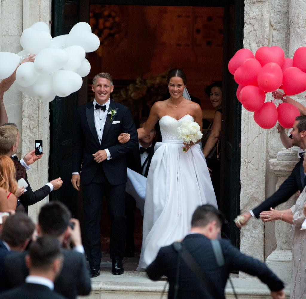 Hochzeit Schweinsteiger
 Die schönsten Bilder der Schweinsteiger Hochzeit in