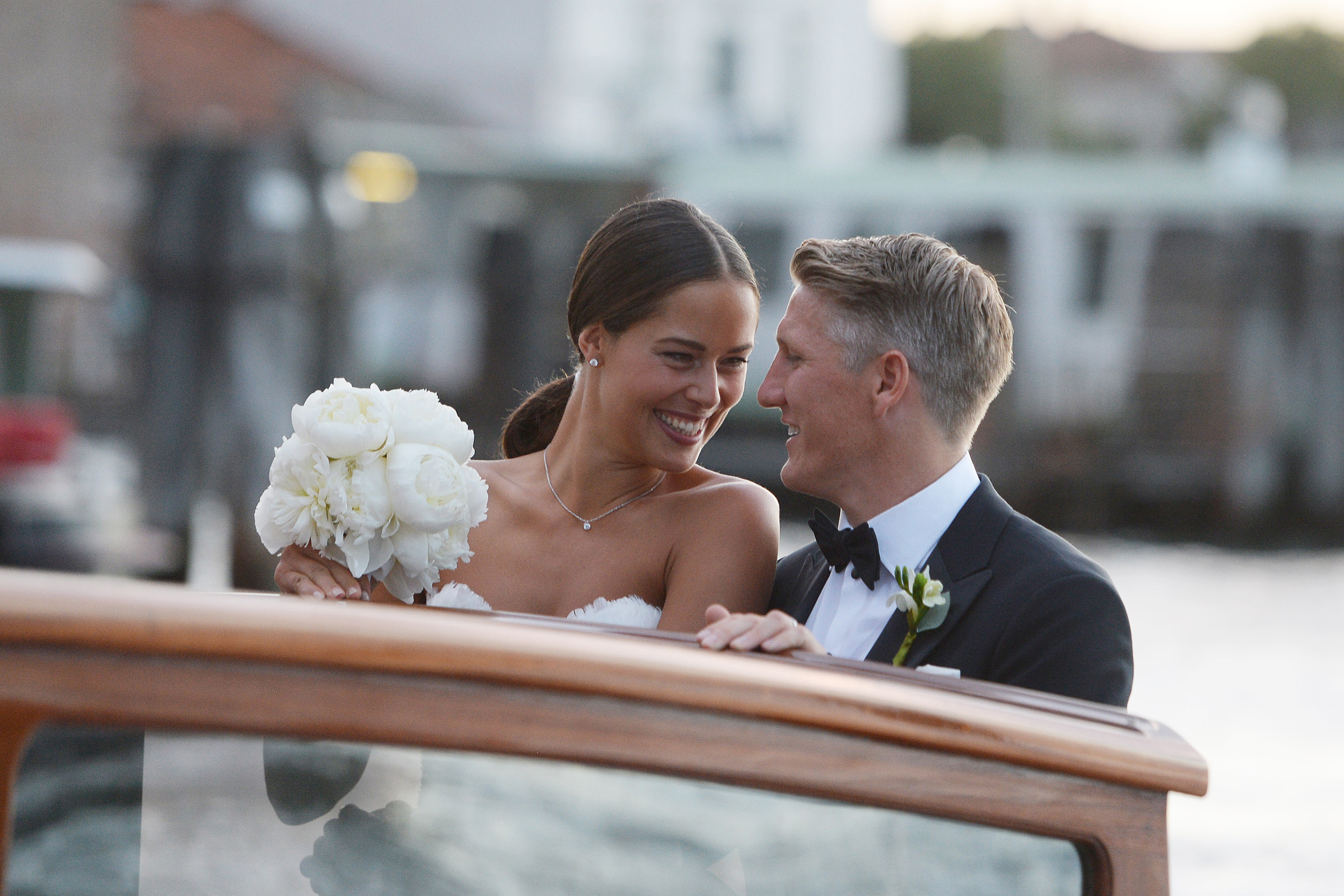 Hochzeit Schweinsteiger
 Ana Ivanovic Bastian Schweinsteiger Darum fehlte Thomas