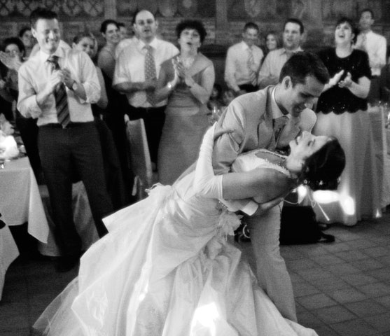 Hochzeit Tanz
 Der etwas anderere Hochzeitstanz – Huwis Achterbahn