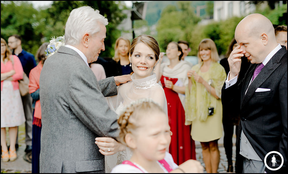 Hochzeit Tegernsee
 Hochzeit Tegernsee • kunstvolle Hochzeitsfotos von Marco