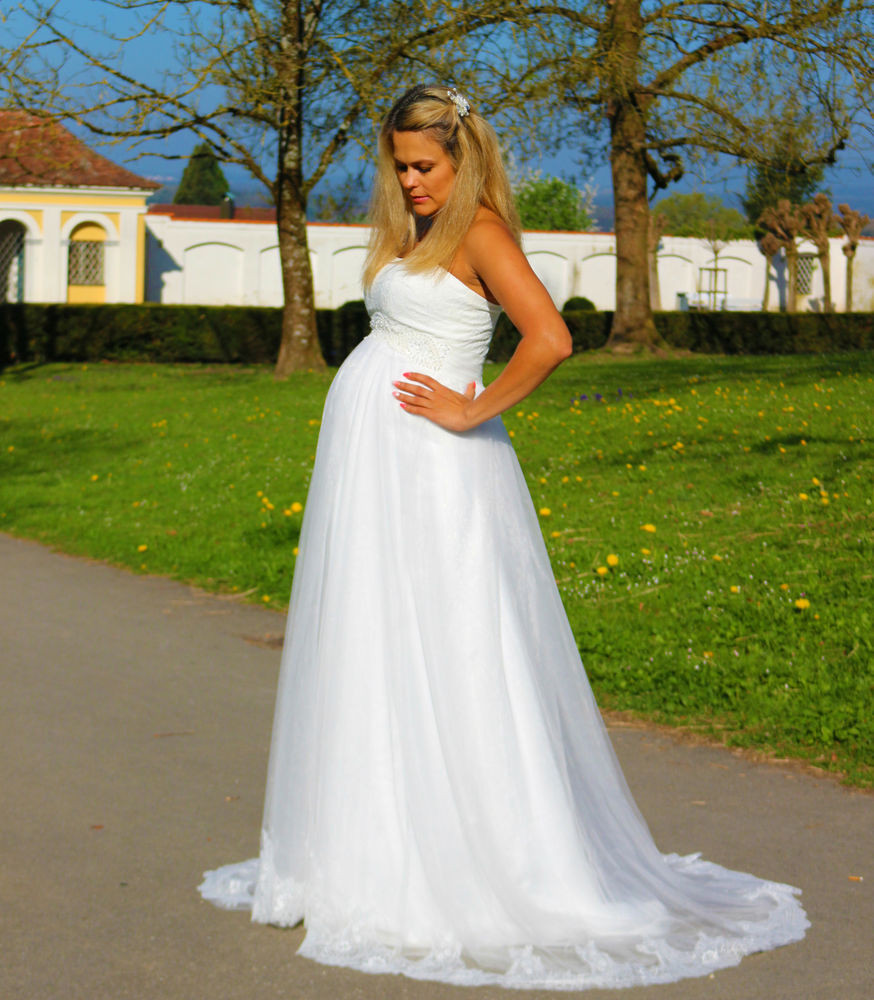 Hochzeitskleid A Linie Spitze
 Brautkleid TRAUM Hochzeitskleid A Linie Umstandskleid Weiß