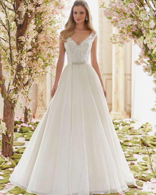 Hochzeitskleid A Linie Spitze
 Vestido De Casamento Günstige Brautkleid Ivory y Eine