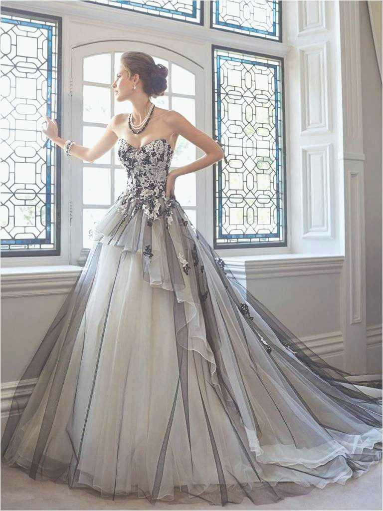 Hochzeitskleid Modern
 Brautkleid Mit Hut Genial Ramia Hochzeitskleider 2017