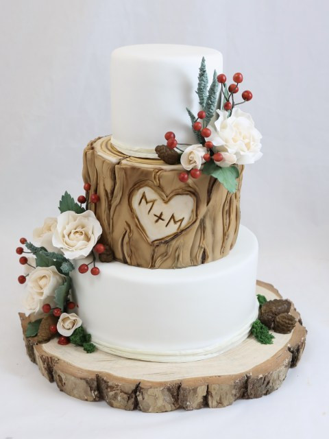 Hochzeitstorte Holz
 Hochzeit und so … – torteundmehr