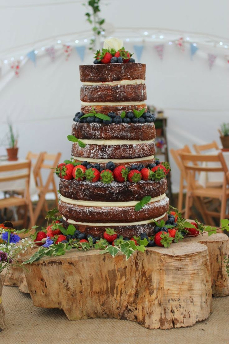 Hochzeitstorte Holz
 Hochzeitstorte ohne Fondant 32 Ideen mit Deko für den