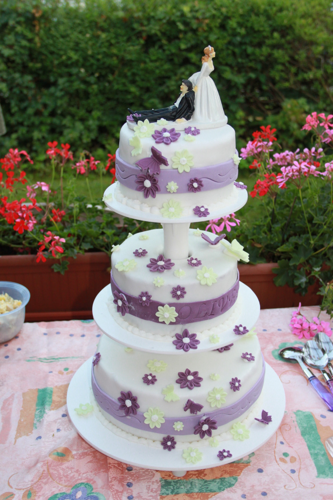 Hochzeitstorte Preis
 Preis Hochzeitstorte Jetzt mal mit Foto der Torte S 2