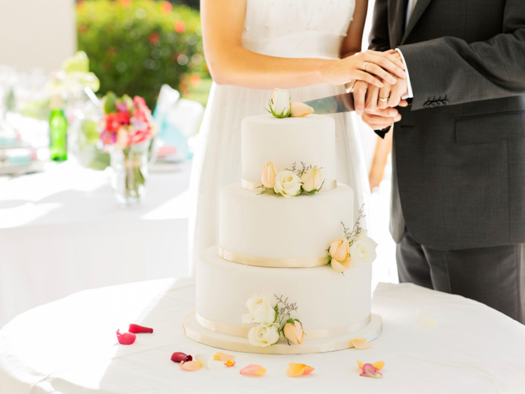 Hochzeitstorte Selber Machen Mit Fondant
 Rezept Schoko Buttercreme Torte