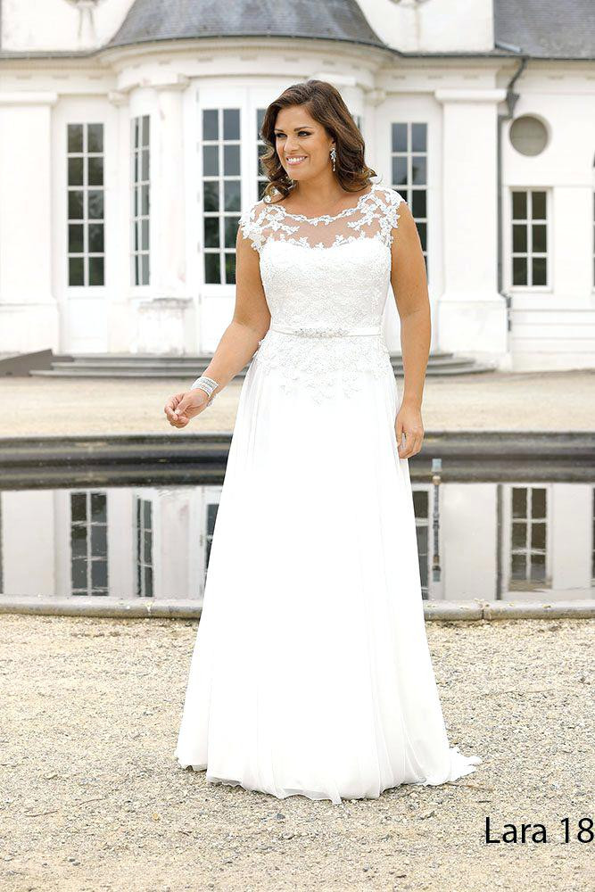 Hosenanzug Hochzeit Braut
 Hosenanzug Braut Jinni Carolina Herrera Brautmutter