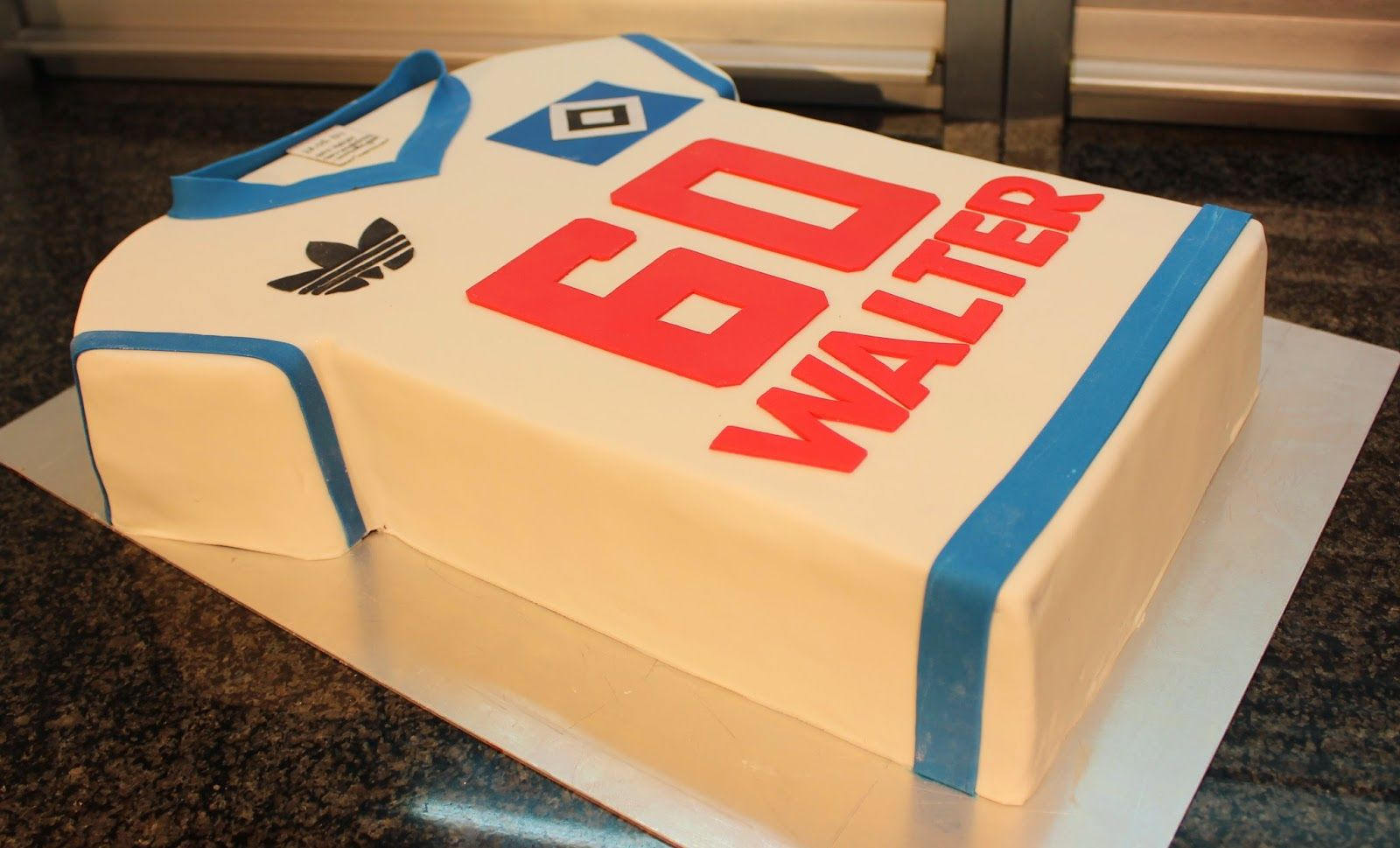 Hsv Geburtstagstorte
Sallys Tortenwelt und Kochwelt Trikot Torte