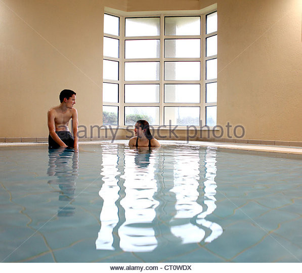 Im Schwimmbad Gefickt
 teen im schwimmbad gefickt