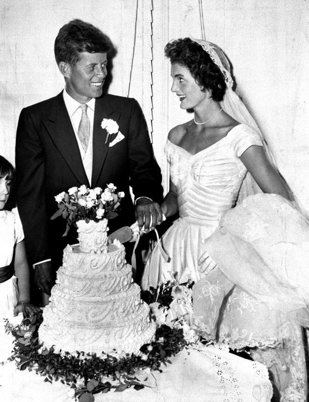 Jackie Kennedy Hochzeitskleid
 Die besten 25 Jacky o hochzeitskleid Ideen auf Pinterest