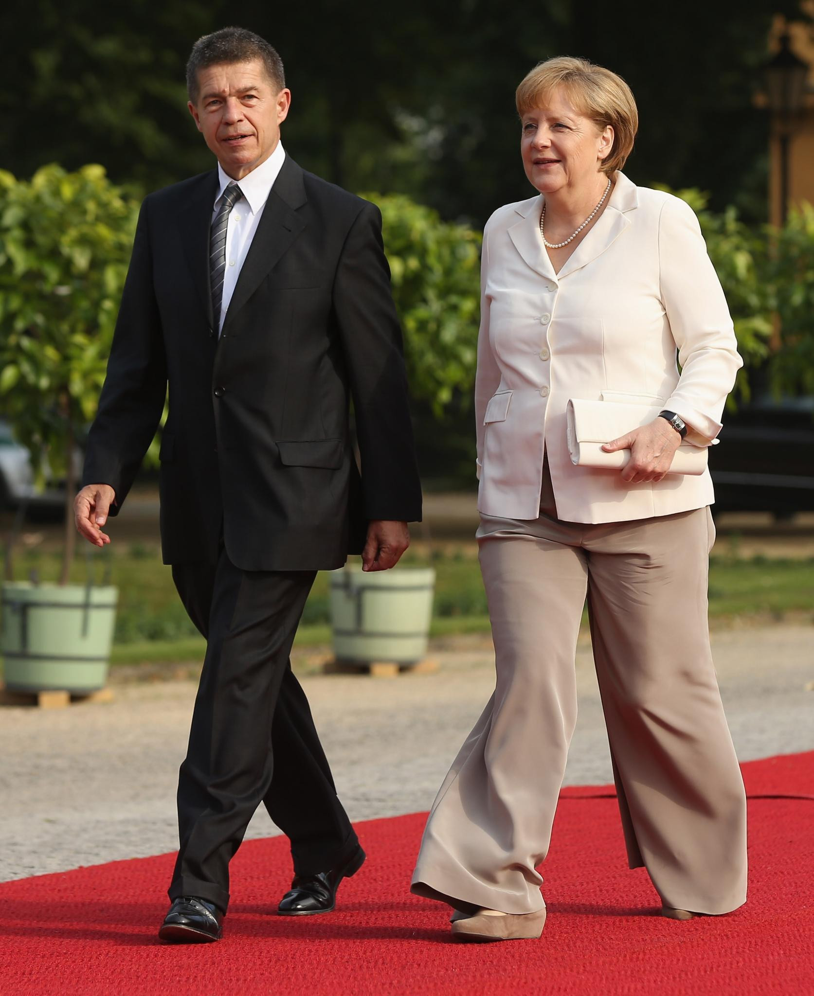 Joachim Sauer Hochzeit
 Angela Merkel Darum ist sie so schlank