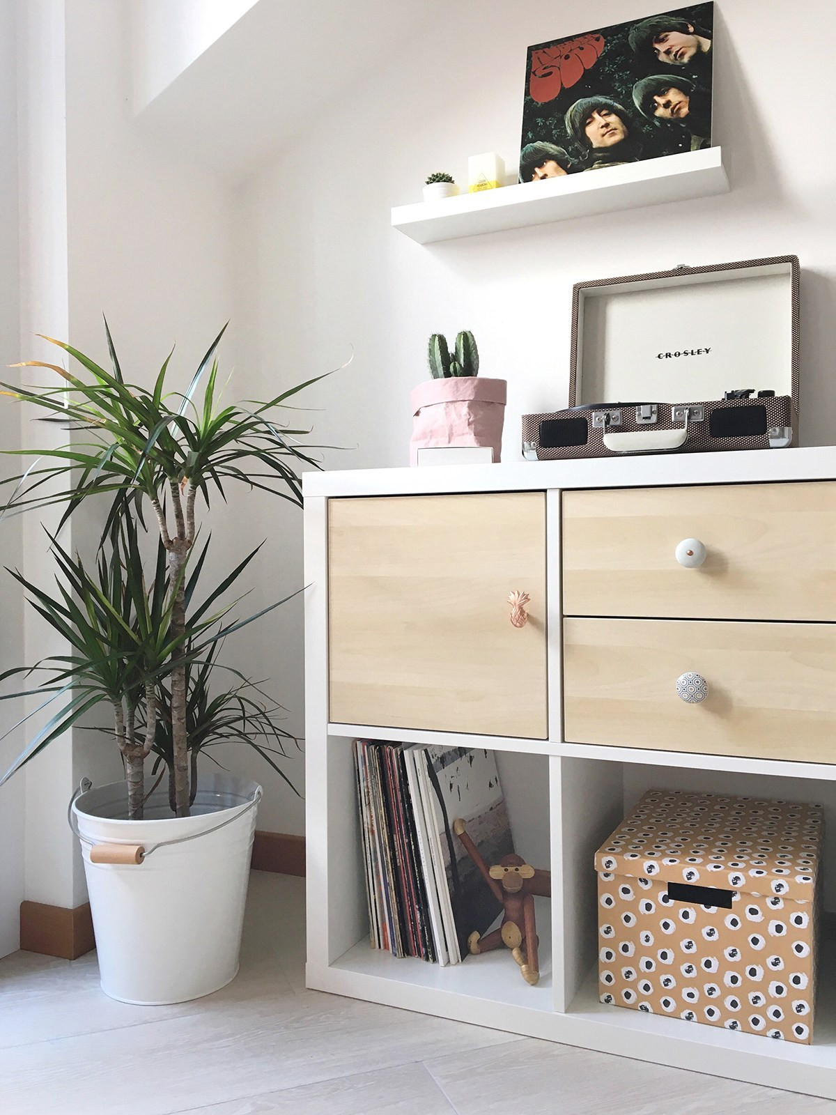 Kallax Diy
 DIY HOW I CUSTOMIZED MY IKEA KALLAX SHELVING UNIT WITH