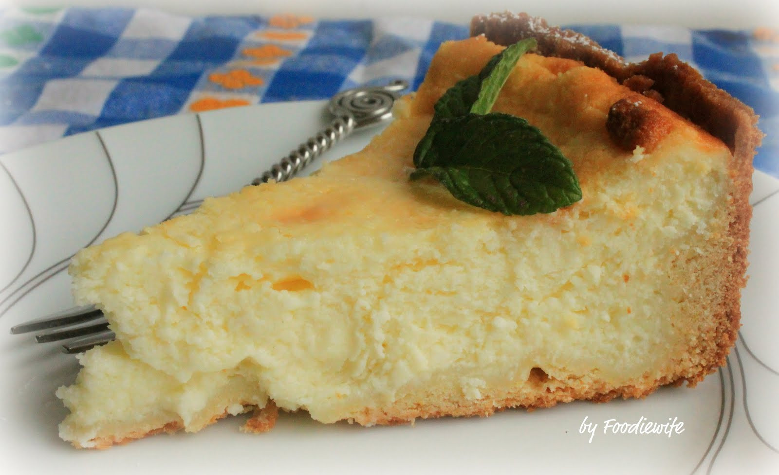 Käse Kuchen
 Käsekuchen – German Cheesecake