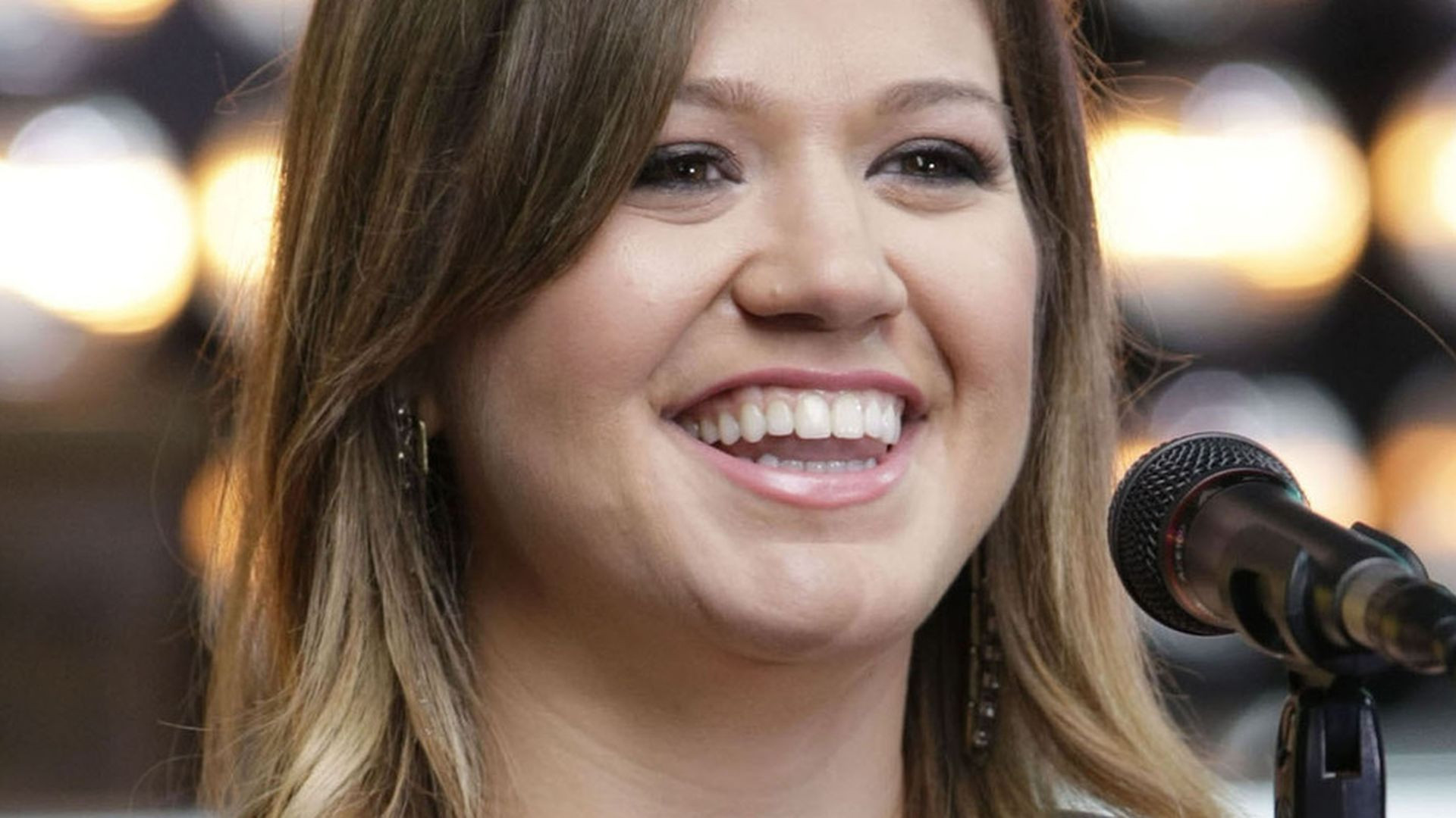 Kelly Clarkson Hochzeit
 Kelly Clarkson Barfuß zu ihrer Hochzeit