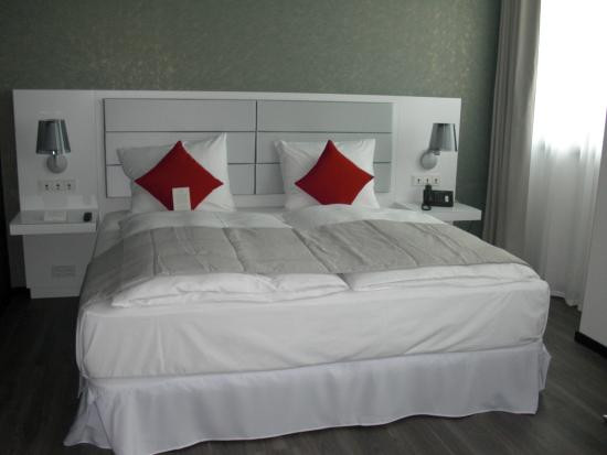 King Size Bett
 King Size Bett Superior Zimmer Bild von Hotel Riu