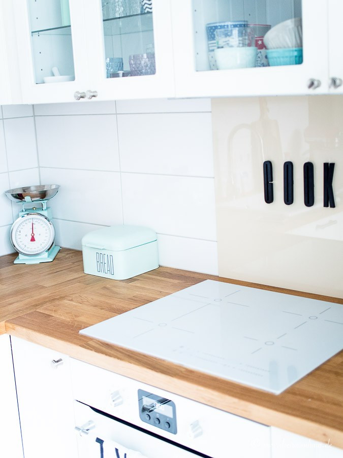 Küchenrückwand Diy
 LIVING Ein 5 Minuten DIY für eine hübsche Küchenrückwand