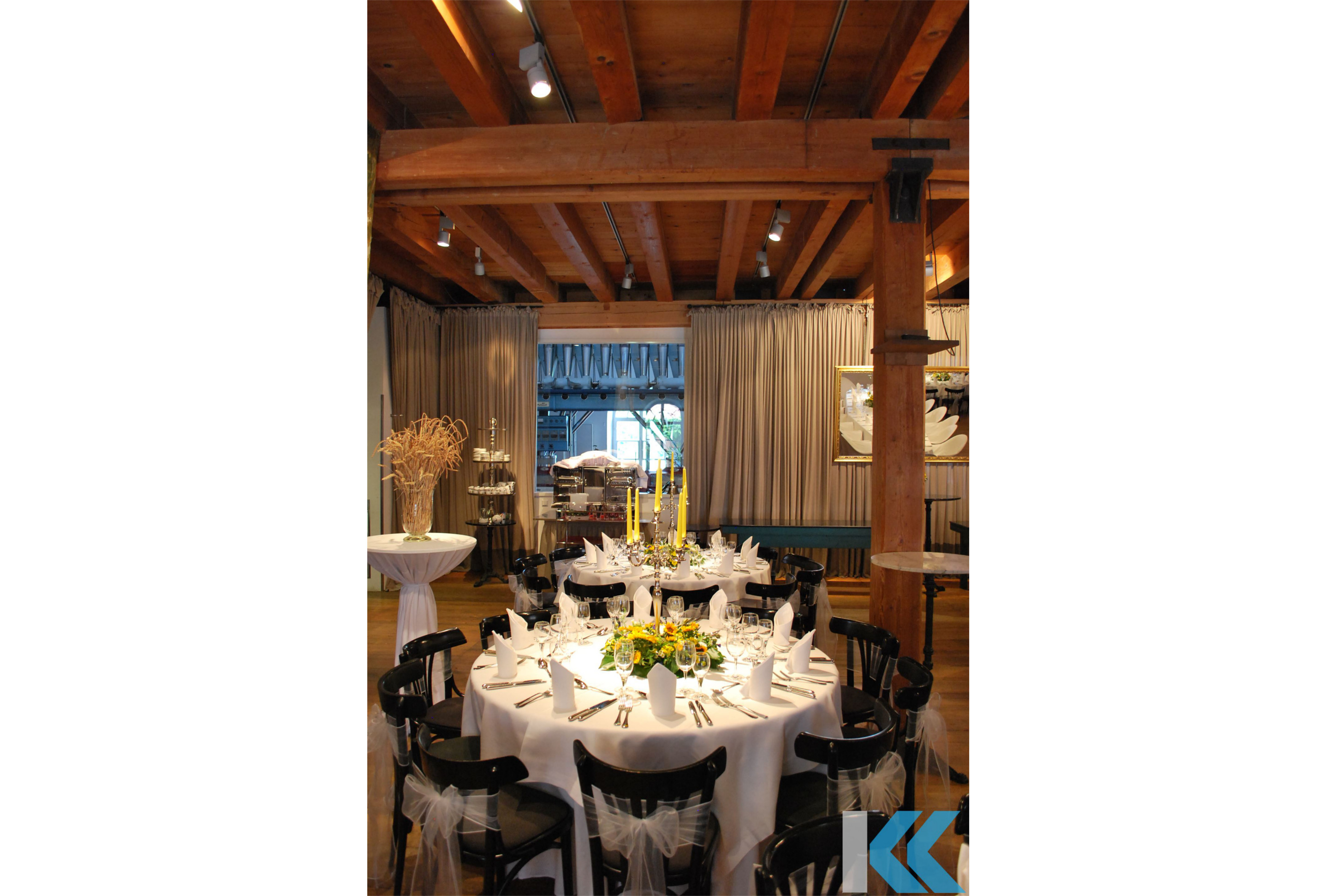 Künkele Mühle Hochzeit
 Kuehner Events Hochzeit Künkele Mühle Bad Urach