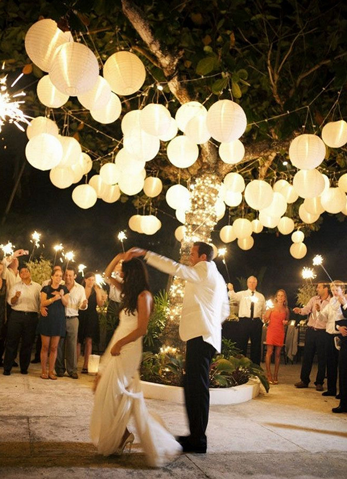 Lampions Hochzeit
 Lichterketten und Kerzenideen Hochzeit