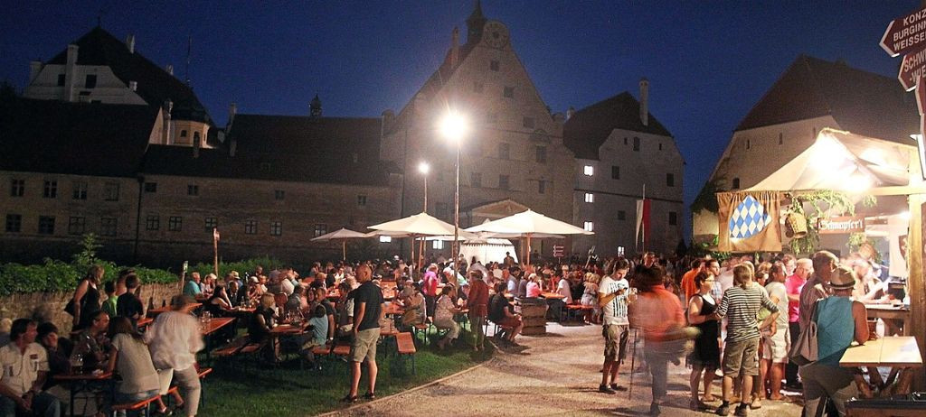Landshut Hochzeit 2019
 Landshut Die kleine Laho Förderer veranstalten Burgfest