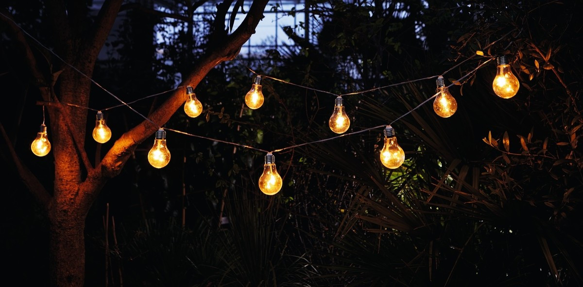 Lichterkette Garten
 LED Lichterkette „Glühbirne“