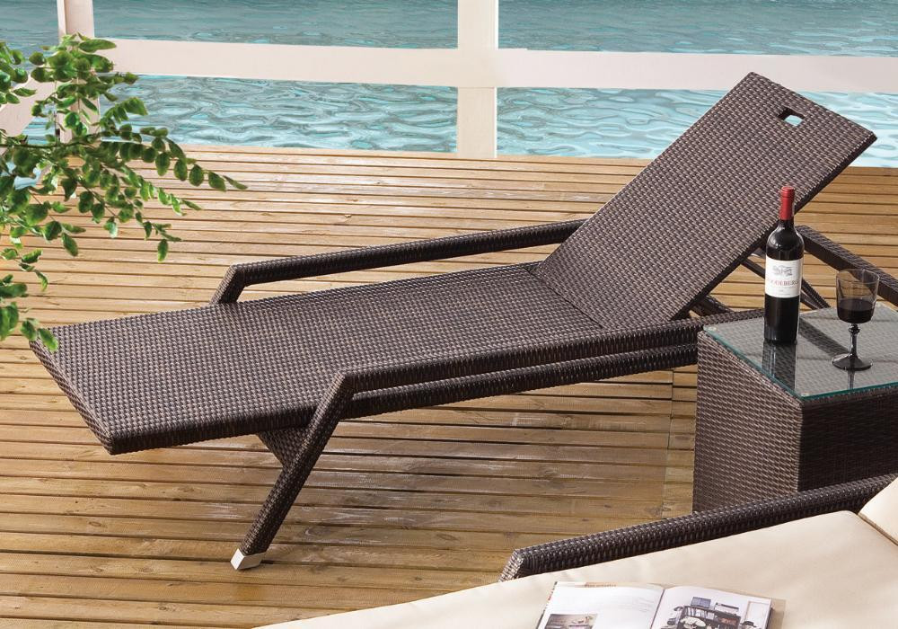 Liege Garten
 Destiny Liege Auckland Bronze Stapelliege Polyrattan