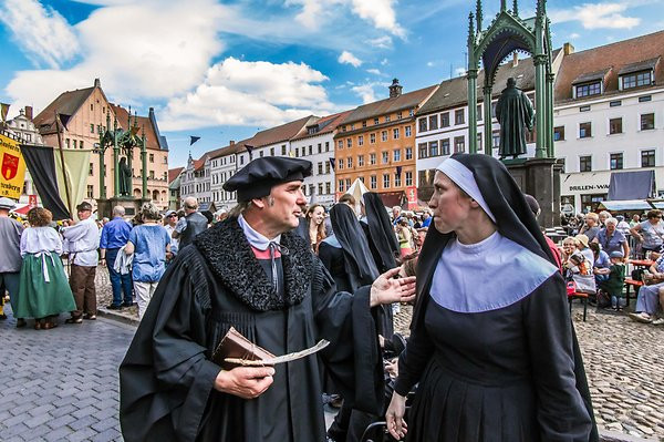 Luthers Hochzeit 2019 Programm
 Stadtfest Luthers Hochzeit 2016 Jubel und Trubel am