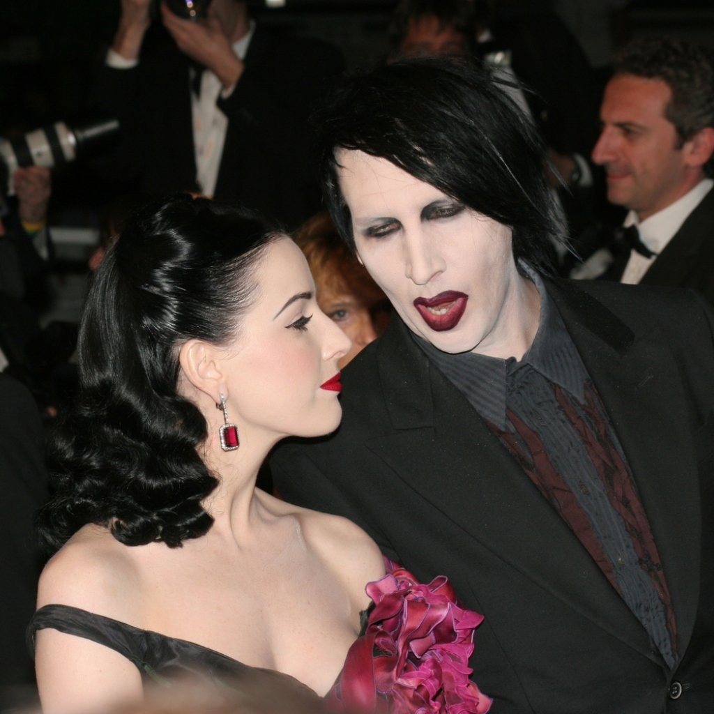 Marilyn Manson Dita Von Teese Hochzeit
 Dita von Teese Heirat war der "Sargnagel"