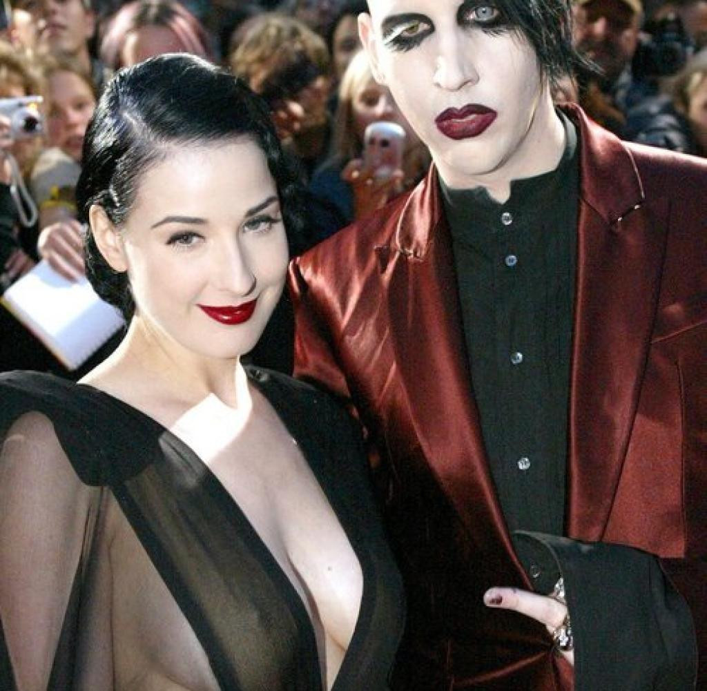 Marilyn Manson Dita Von Teese Hochzeit
 Nach Prügelei mit Simone Thomalla Strafverfahren gegen