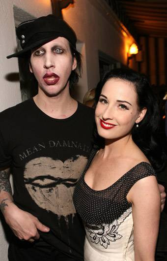 Marilyn Manson Dita Von Teese Hochzeit
 Kuriose Paare Die Schöne und das Biest S 4