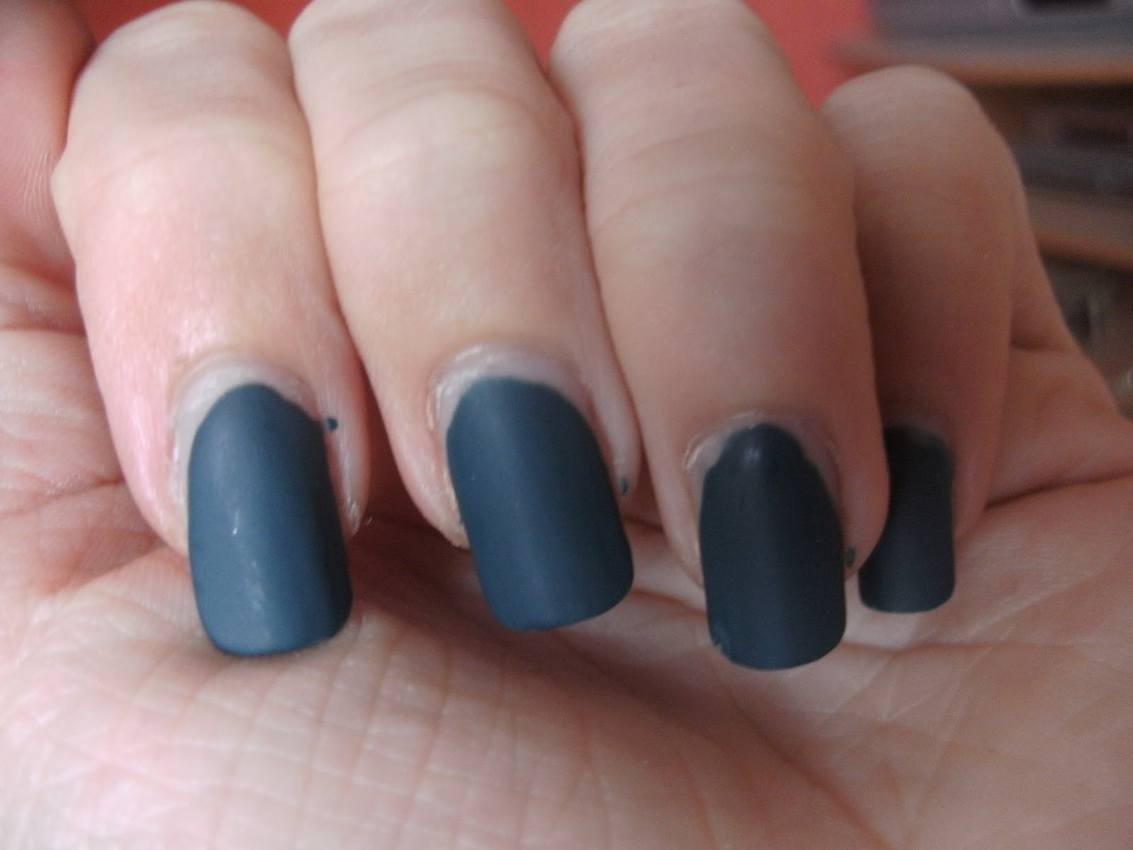 Matter Nagellack
 ontije Matter Nagellack ²