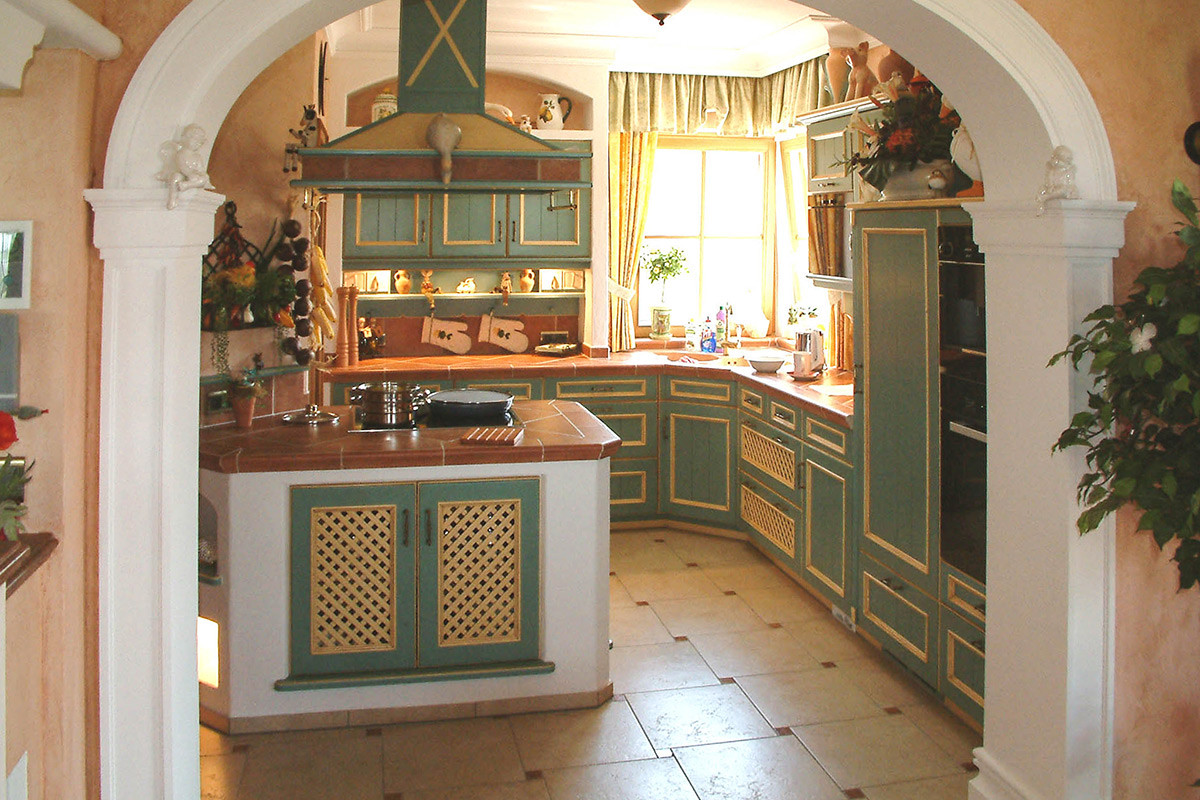 Mediterane Küche
 Landhaus Mediterrane und Moderne Küchen Waging Traunstein