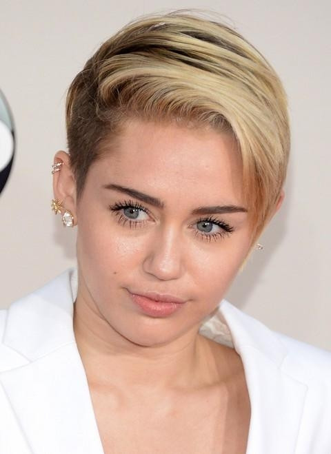 Miley Cyrus Frisuren
 Miley Cyrus Frisuren Promi Frisuren Innerhalb Von Miley